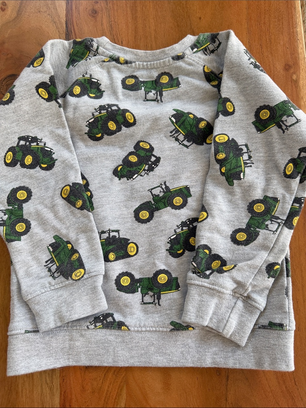 NWOT John Deere Crewneck with Tractor Print - Picture 4 of 4